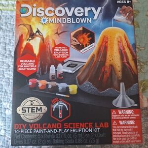 Discovery Volcano Science Lab Kit